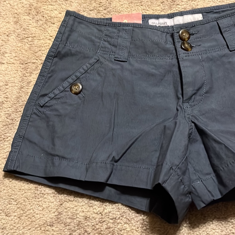Shorts - Picture 4 of 7